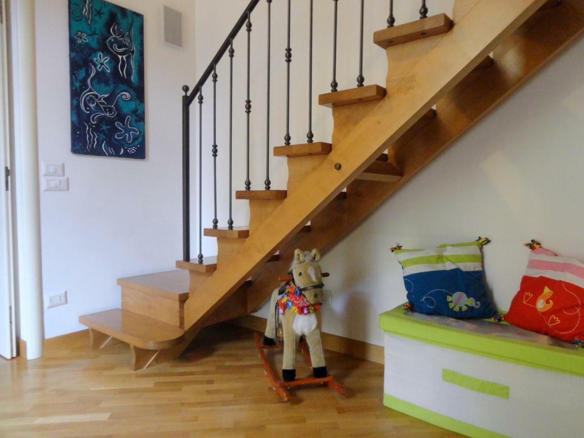 Mezzocannone Holiday House Nápoly Kültér fotó