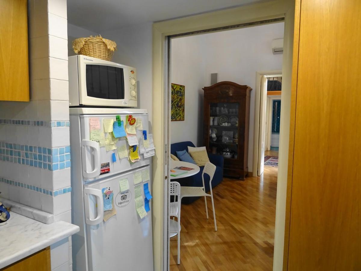 Mezzocannone Holiday House Nápoly Kültér fotó