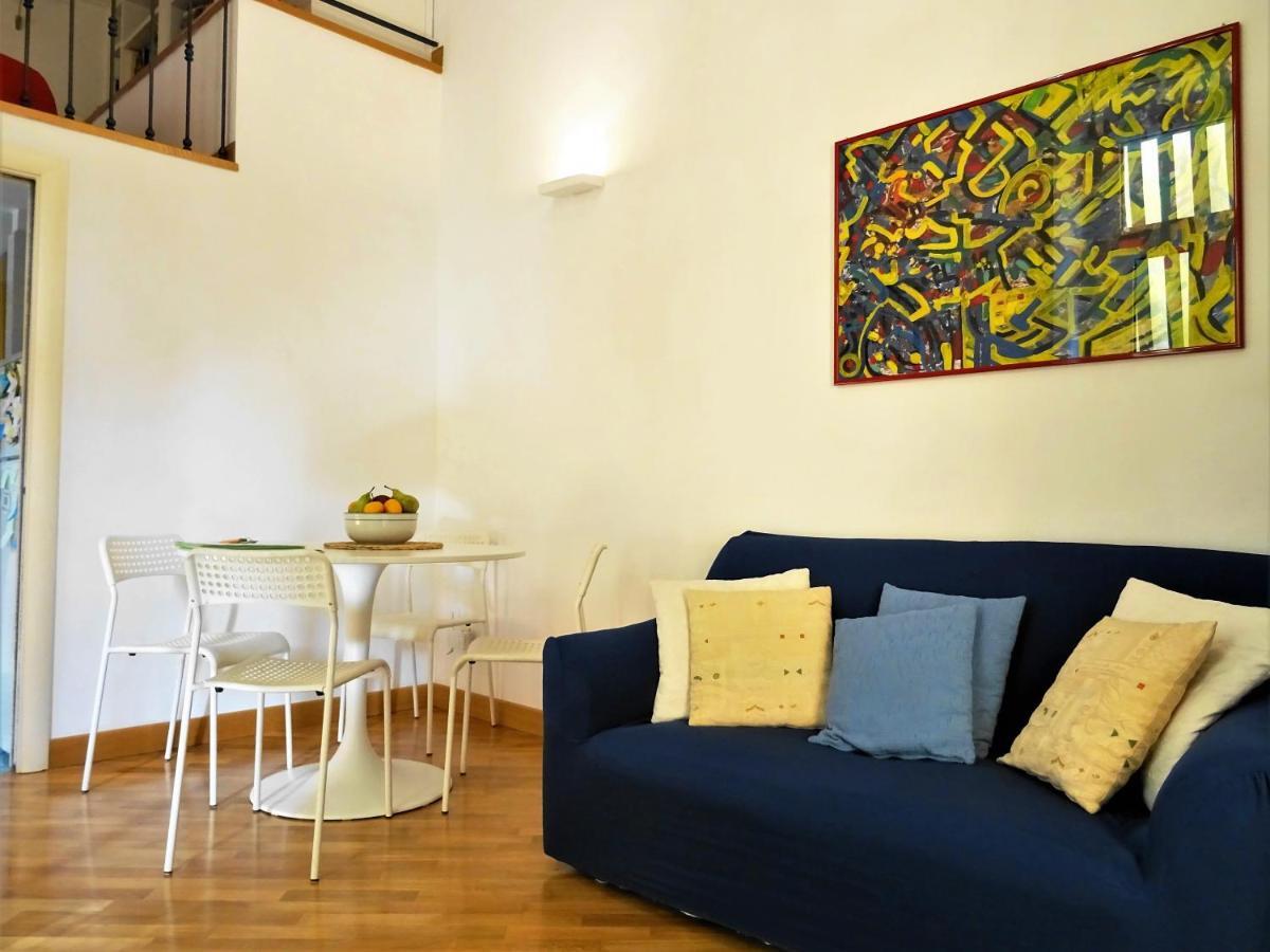 Mezzocannone Holiday House Nápoly Kültér fotó