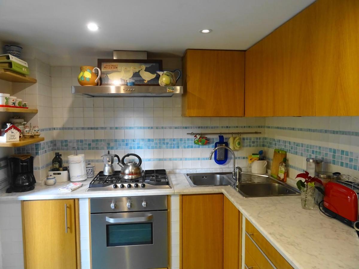 Mezzocannone Holiday House Nápoly Kültér fotó